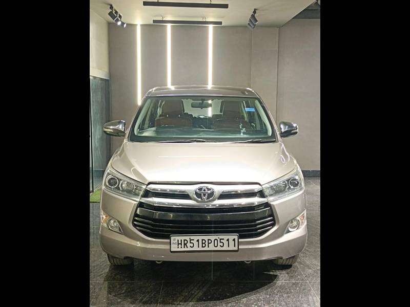 Toyota Innova Crysta 2.7 ZX AT 7 STR