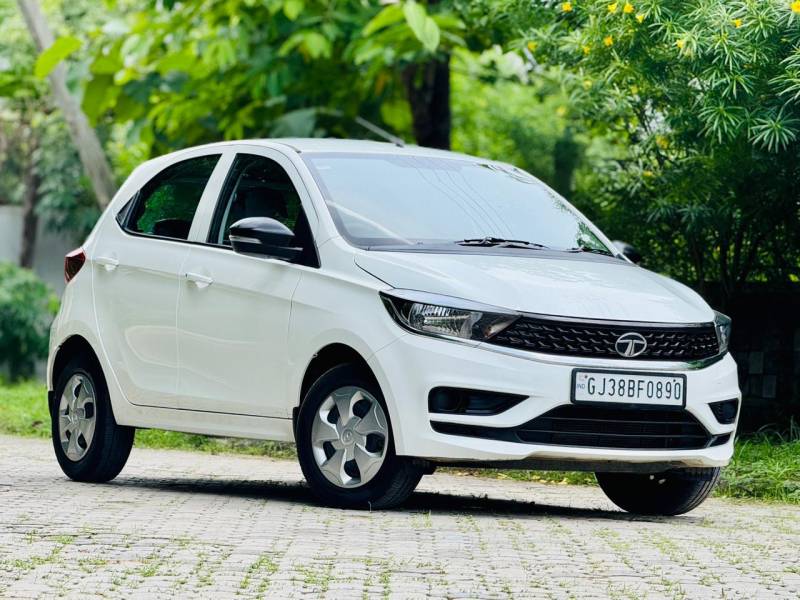 Tata Tiago XT (O)