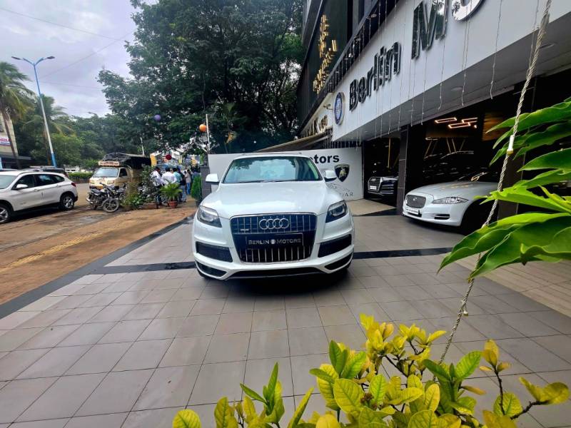 Audi Q7 35 TDI Premium + Sunroof