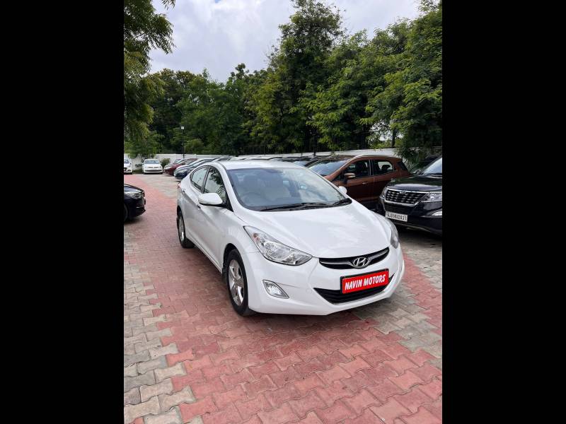 Hyundai Elantra 1.8 SX AT