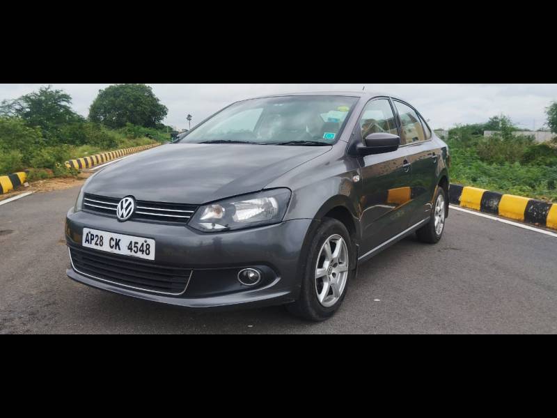 Volkswagen Vento Highline Petrol