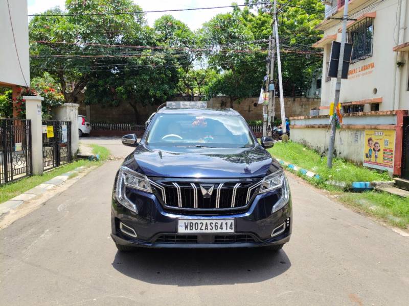 Mahindra XUV700 MX Petrol MT 5 STR