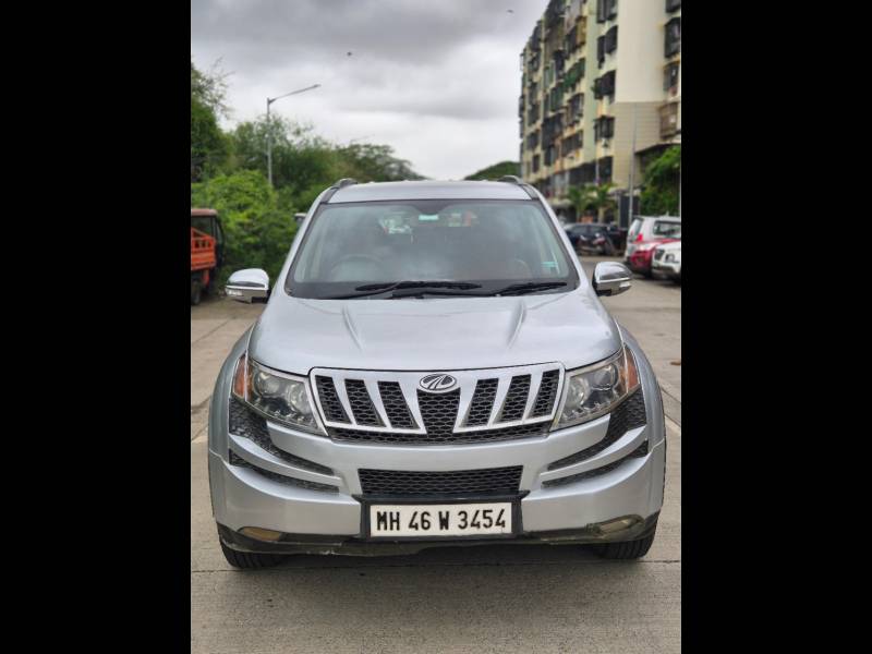 Mahindra XUV500 W6 FWD