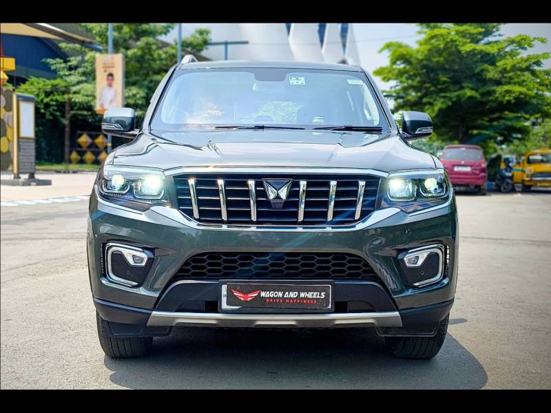 Mahindra Scorpio-N Z8 L Diesel MT 2WD 7 STR