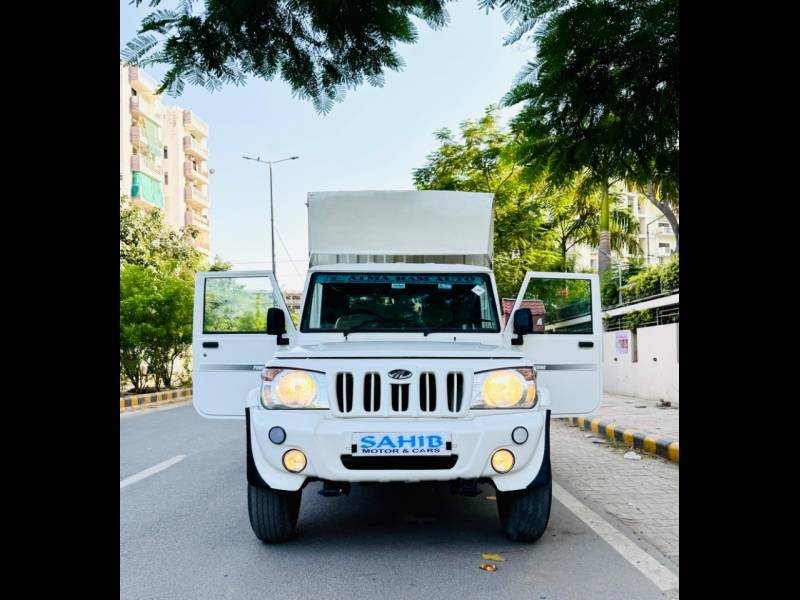 Mahindra Genio Goods Carrier