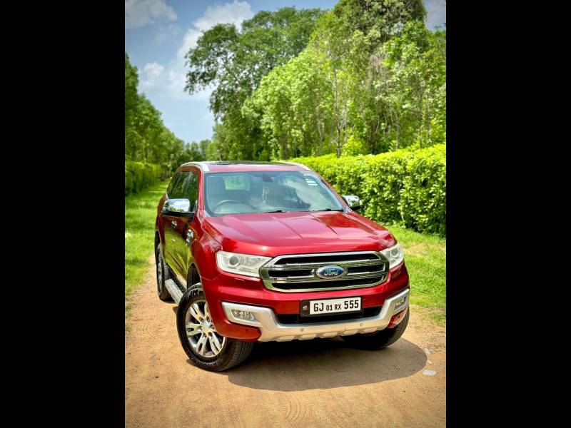 Ford Endeavour Titanium 3.2 4x4 AT