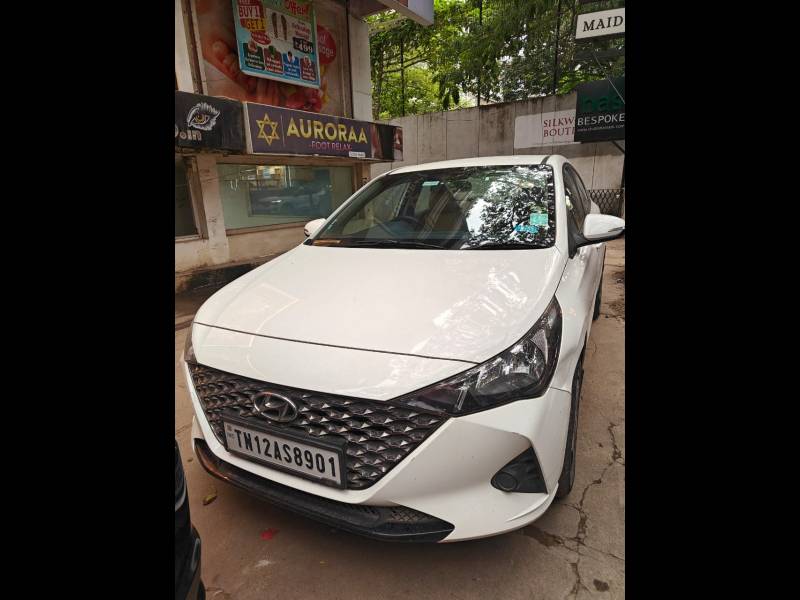 Hyundai Verna S Plus 1.5 VTVT