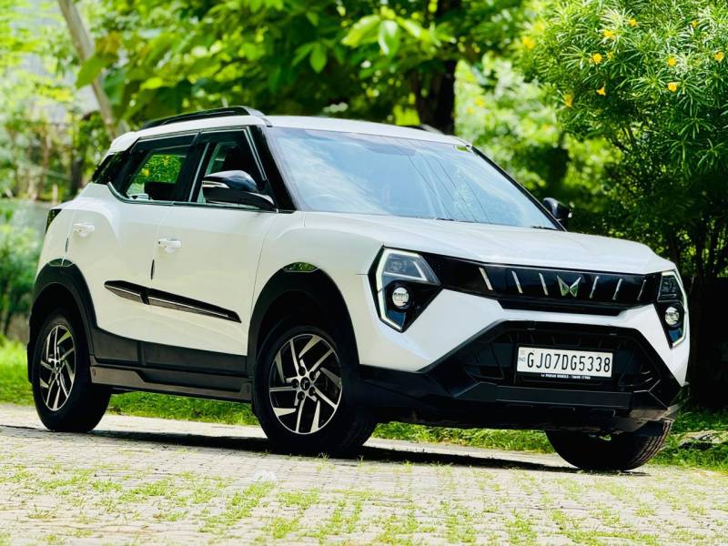 Mahindra XUV 3XO AX5 1.5 Diesel