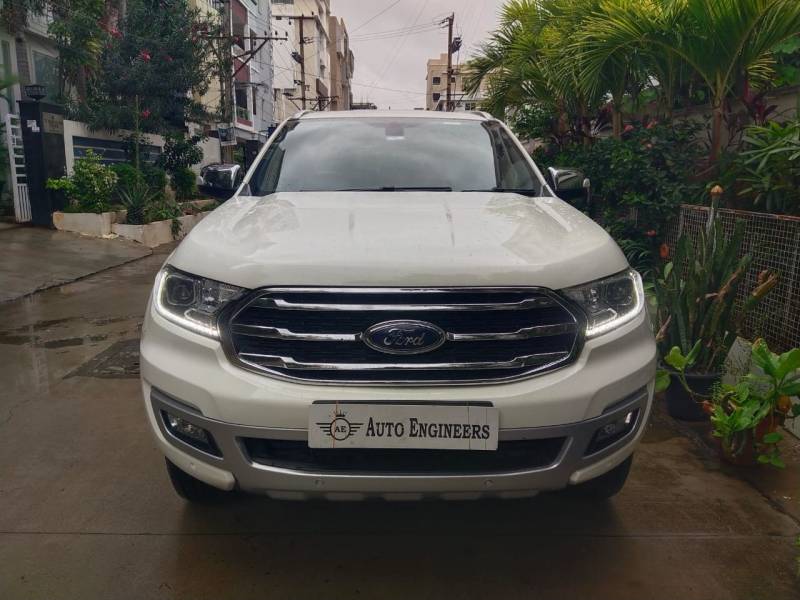 Ford Endeavour Titanium Plus 2.0 4x4 AT