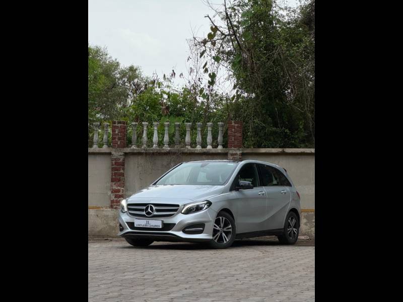 Mercedes Benz B Class B180 Sport