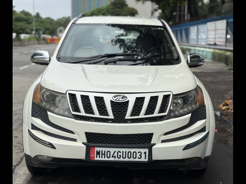 Mahindra XUV500 W8 FWD