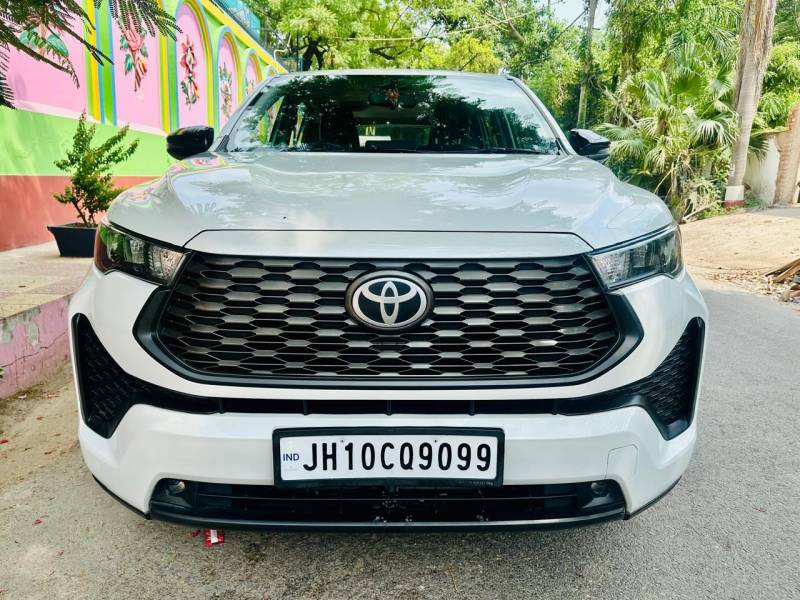 Toyota Innova Hycross G-SLF 7 STR
