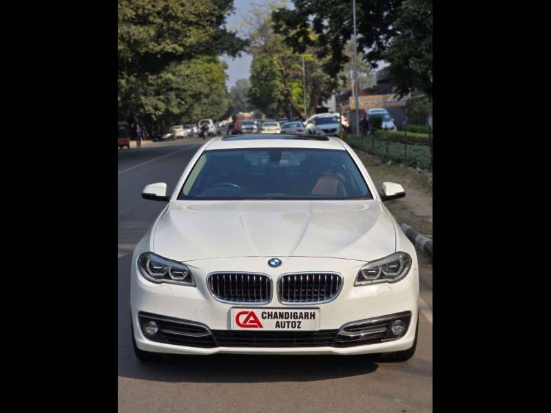 BMW 5 Series 520d Luxury Line