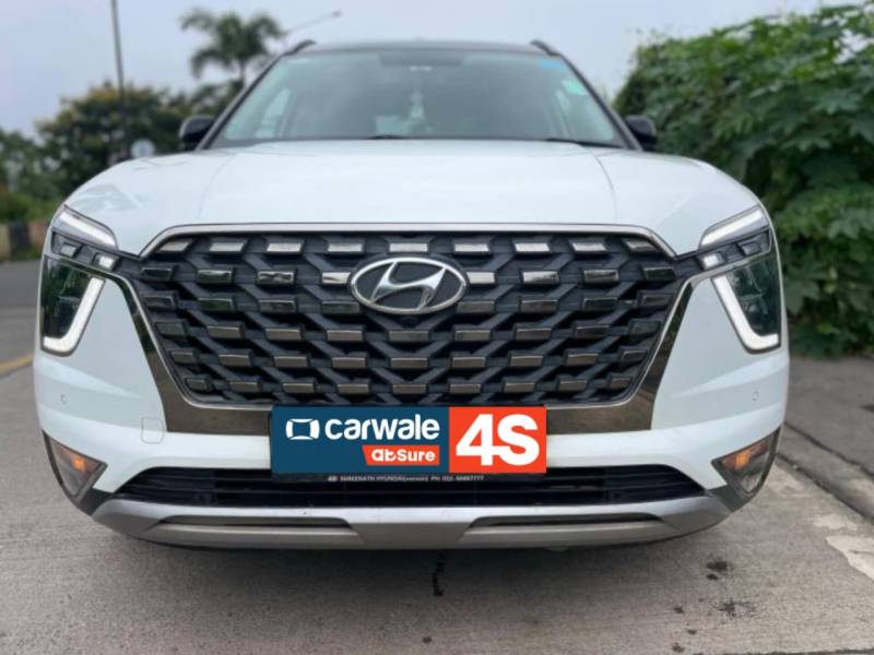 Hyundai Alcazar Signature (O) 6 STR 2.0 Petrol AT
