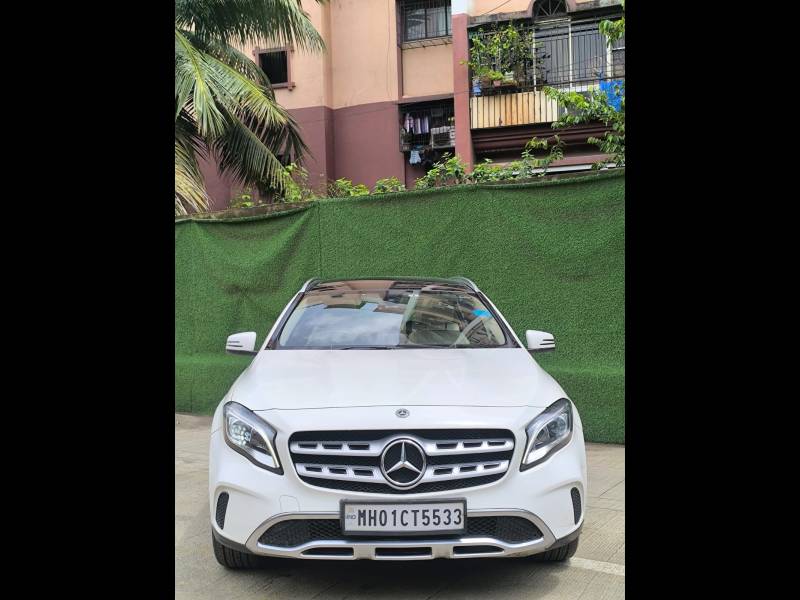 Mercedes Benz GLA Class 200 Sport