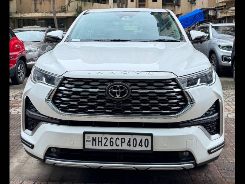 Toyota Innova Hycross ZX (O) Hybrid 7 STR
