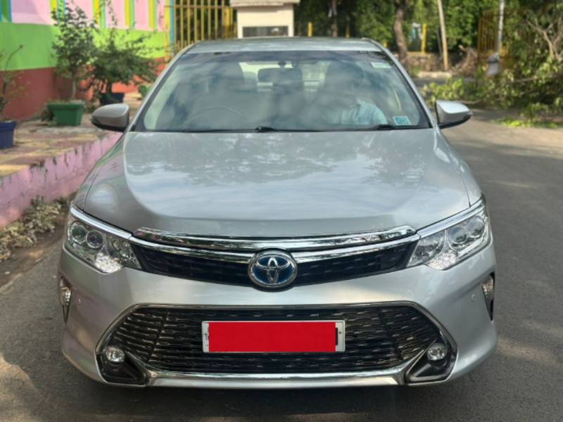 Toyota Camry Hybrid