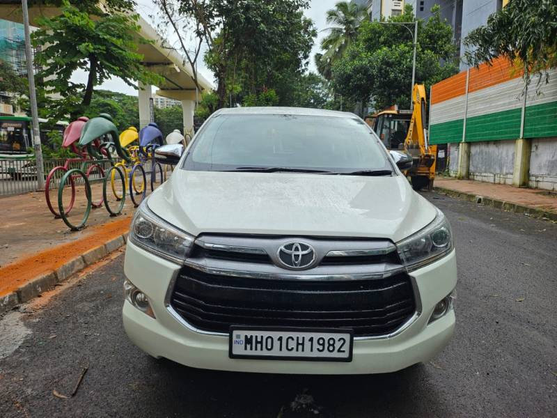 Toyota Innova Crysta 2.8 ZX AT 7 STR