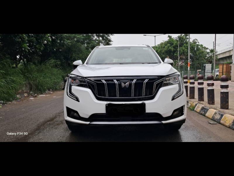 Mahindra XUV700 AX 7 Diesel  AT Luxury Pack 7 STR