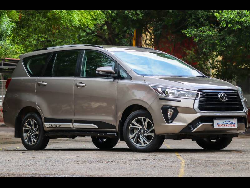 Toyota Innova Crysta 2.4 GX AT 7 STR