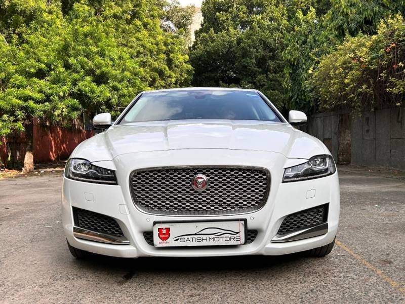 Jaguar XF Prestige Petrol
