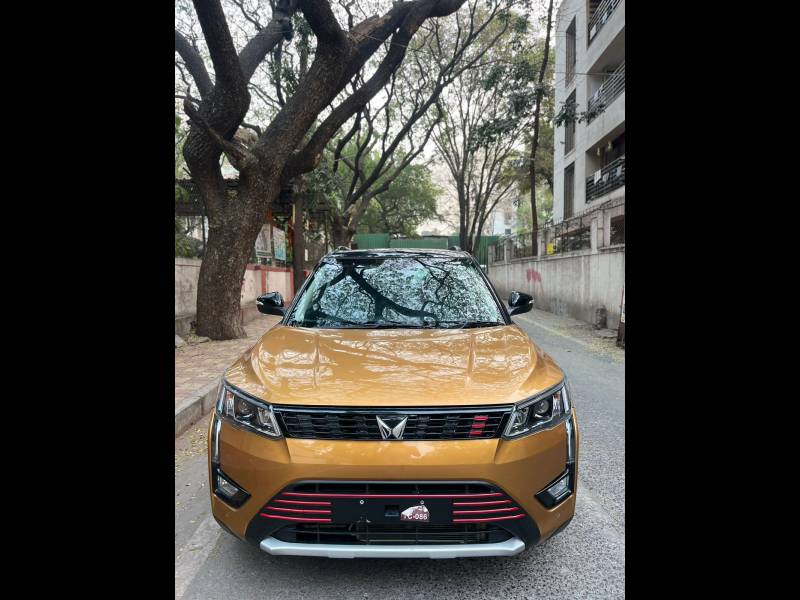 Mahindra XUV 300 W8 (O) 1.2 Petrol