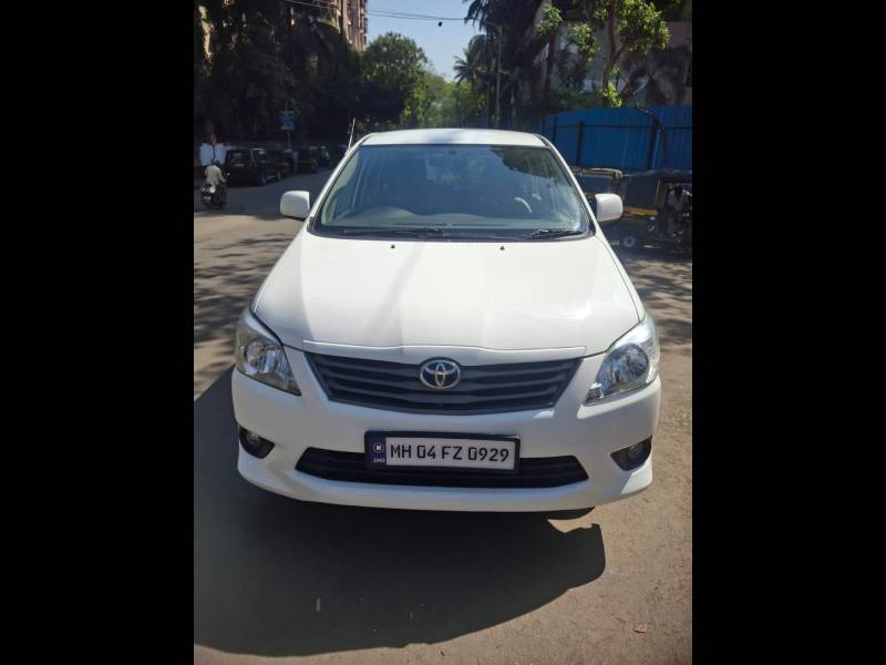 Toyota Innova 2.5 G4 7 STR