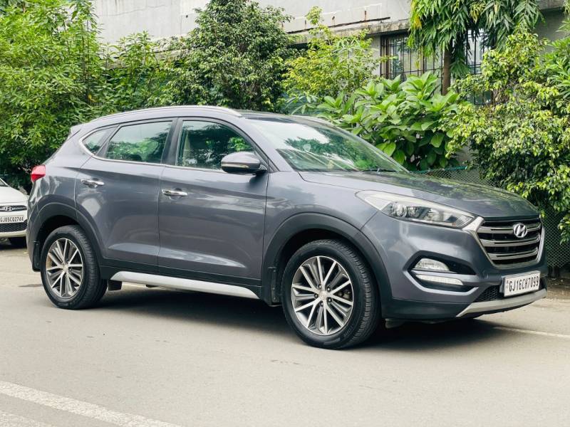 Hyundai Tucson 2WD AT GL Diesel