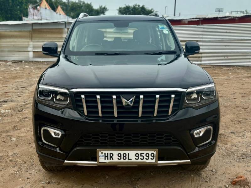 Mahindra Scorpio-N Z8 Diesel AT 2WD 7 STR