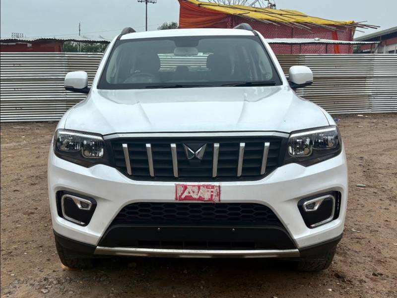 Mahindra Scorpio-N Z4 Diesel MT 4WD 7 STR