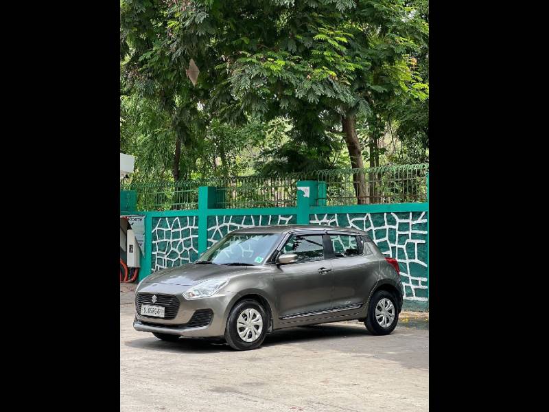 Maruti Suzuki Swift VXi AMT
