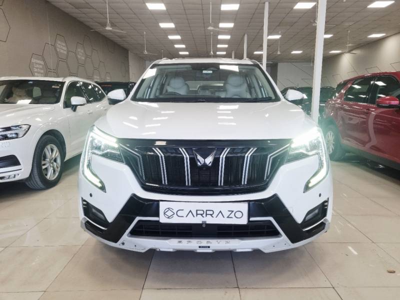 Mahindra XUV700 AX 7 Diesel  AT Luxury Pack 7 STR