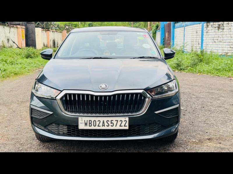 Skoda Slavia Active 1.0L TSI MT