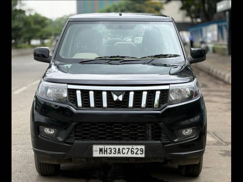 Mahindra Bolero Neo N10