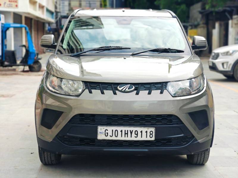 Mahindra KUV100 NXT K4 Plus 6 STR