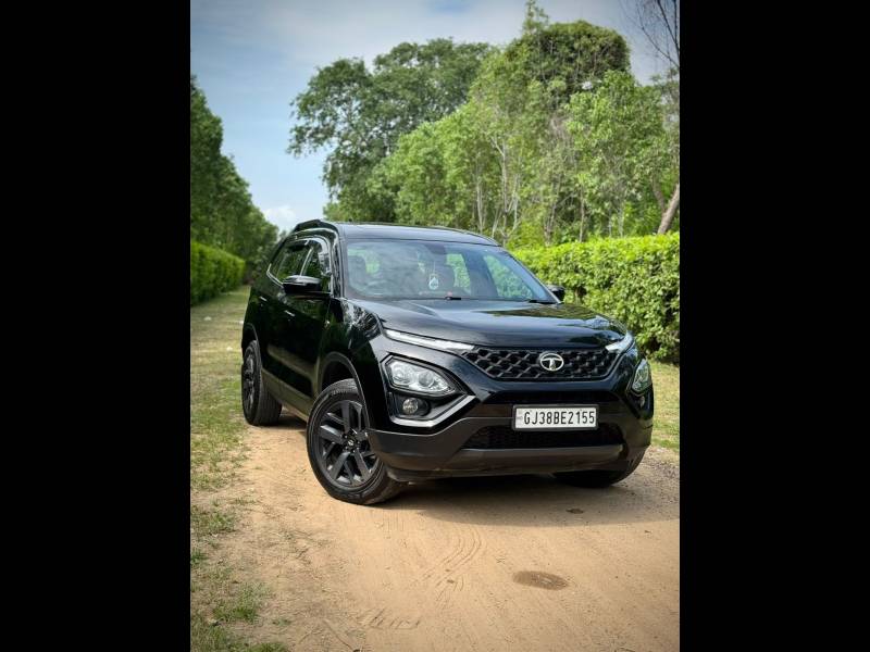 Tata Safari XZA Plus Red Dark Edition