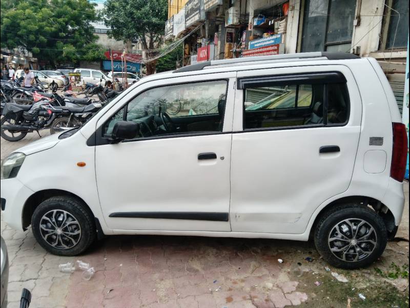 Maruti Suzuki Wagon R 1.0 LXI CNG (O)
