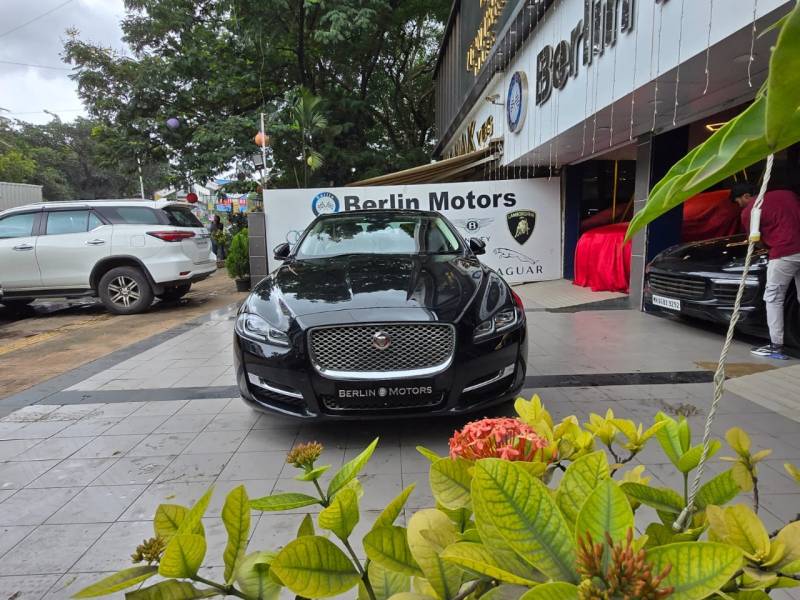 Jaguar XJ L 3.0 Premium Luxury