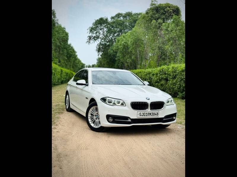 BMW 5 Series 520d Luxury Line