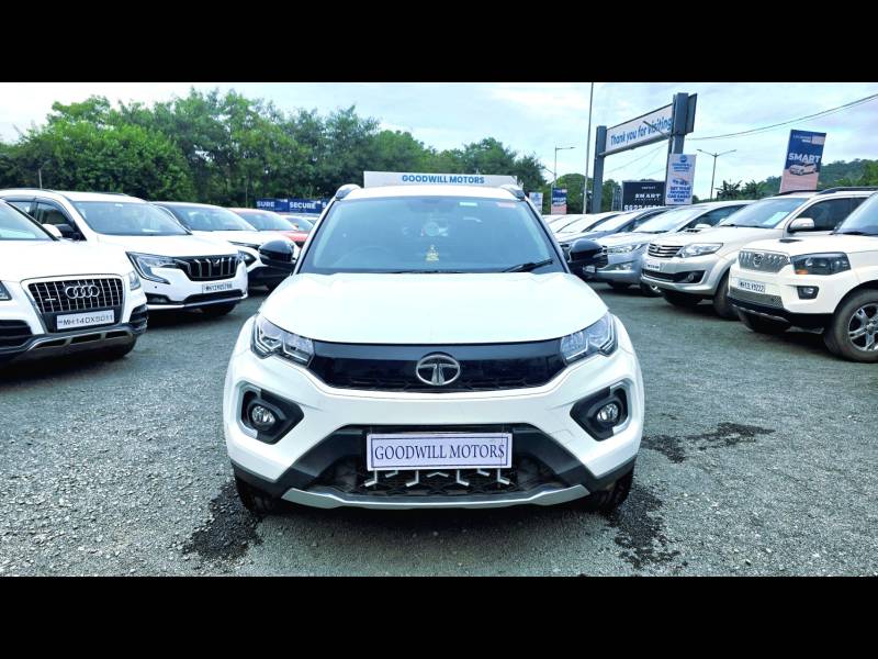 Tata Nexon XZA Plus (HS) Diesel Dark Edition