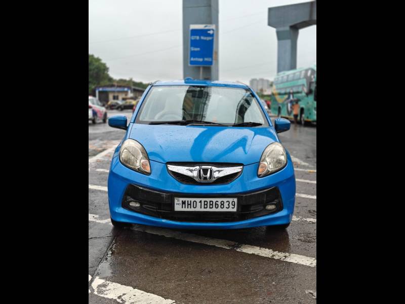 Honda Brio V MT