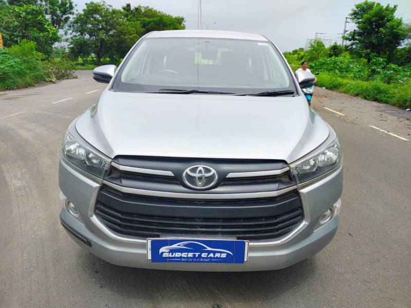 Toyota Innova Crysta 2.8 GX AT 8 STR
