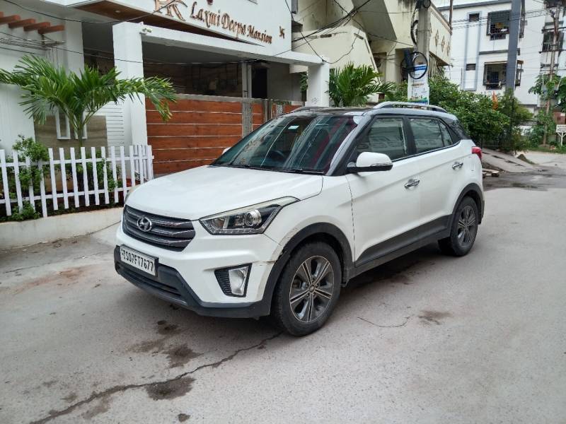 Hyundai Creta SX Plus 1.6 CRDI Dual Tone