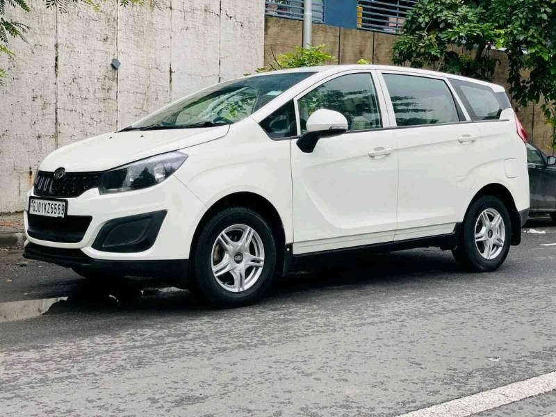 Mahindra Marazzo M4 Plus 7 STR