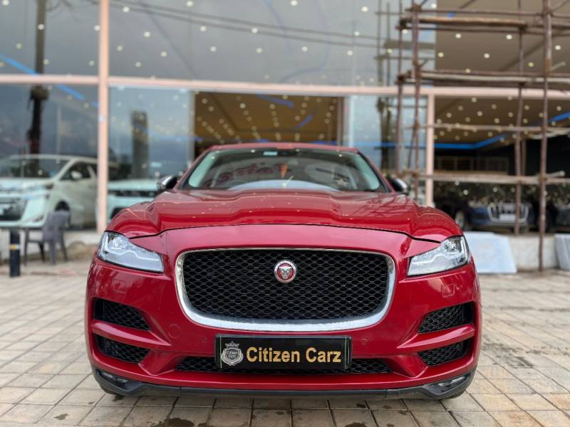 Jaguar F Pace Prestige