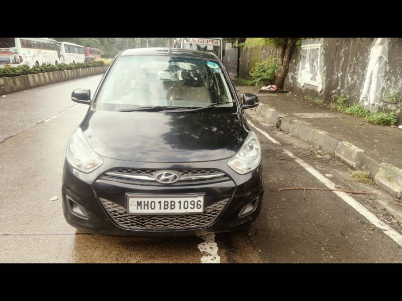 Hyundai i10 Sportz 1.2 AT