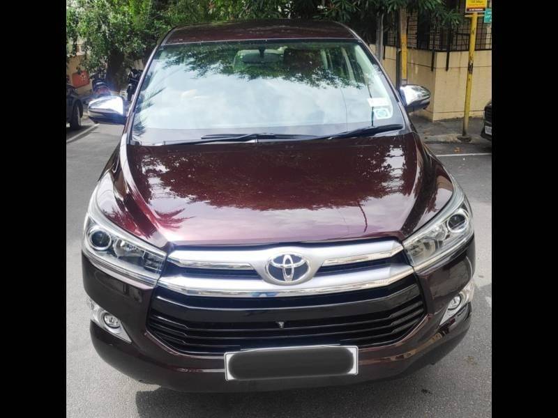 Toyota Innova Crysta 2.8 ZX AT 7 STR