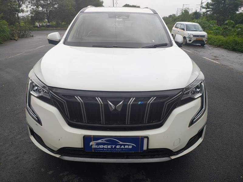 Mahindra XUV700 AX7 Luxury Pack Diesel AT 7 STR