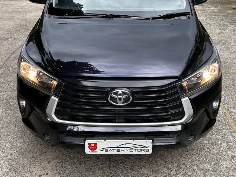 Toyota Innova Crysta 2.4 GX AT 7 STR