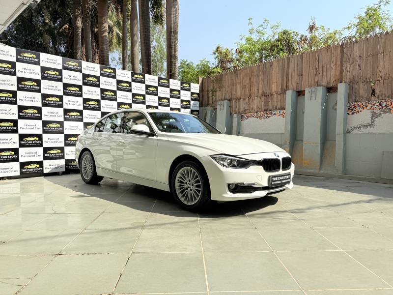 BMW 3 Series 320d Luxury Line Sedan